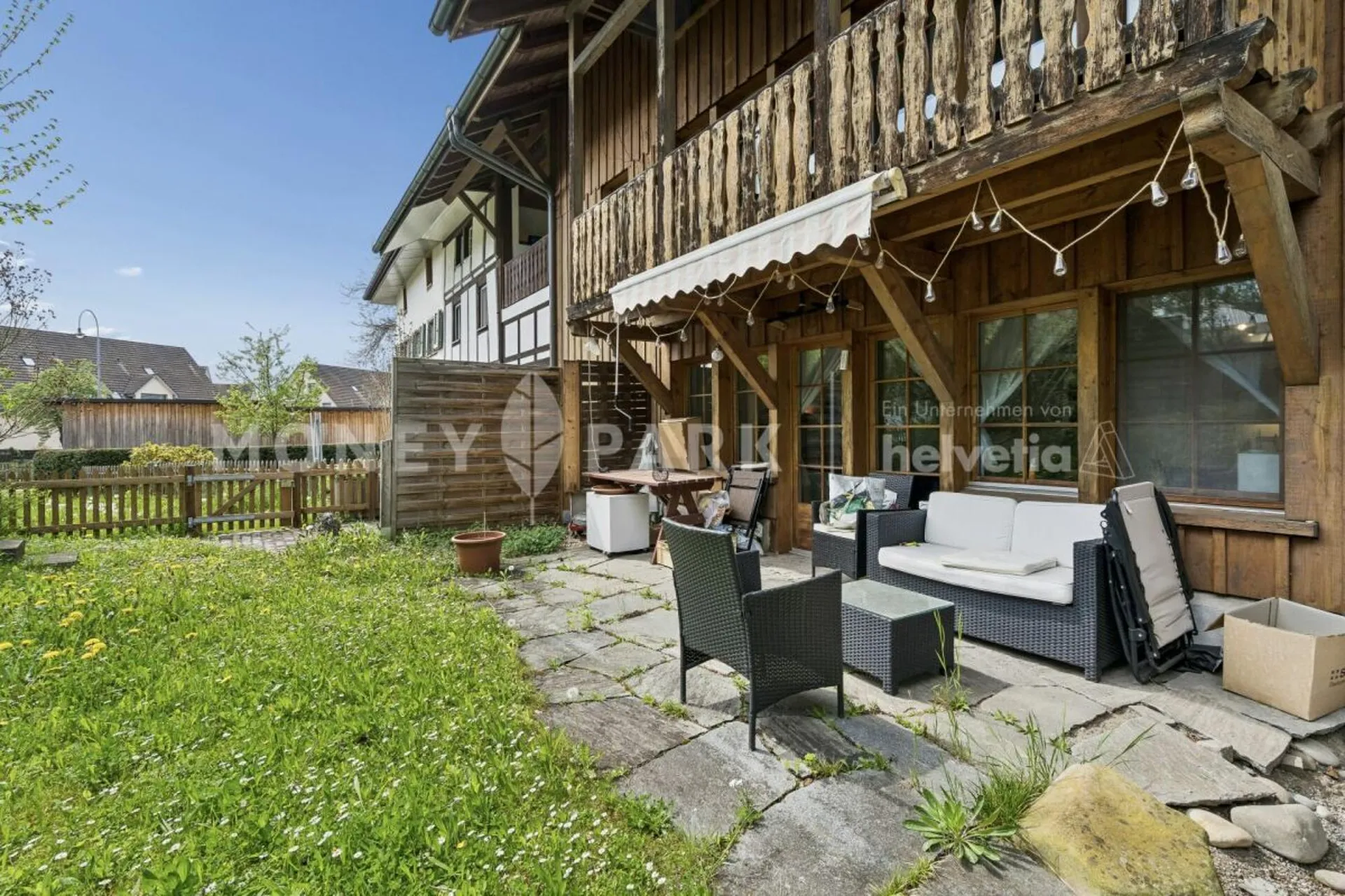 2.5-Zimmer-Gartenwohnung mit sonnigem Sitzplatz
