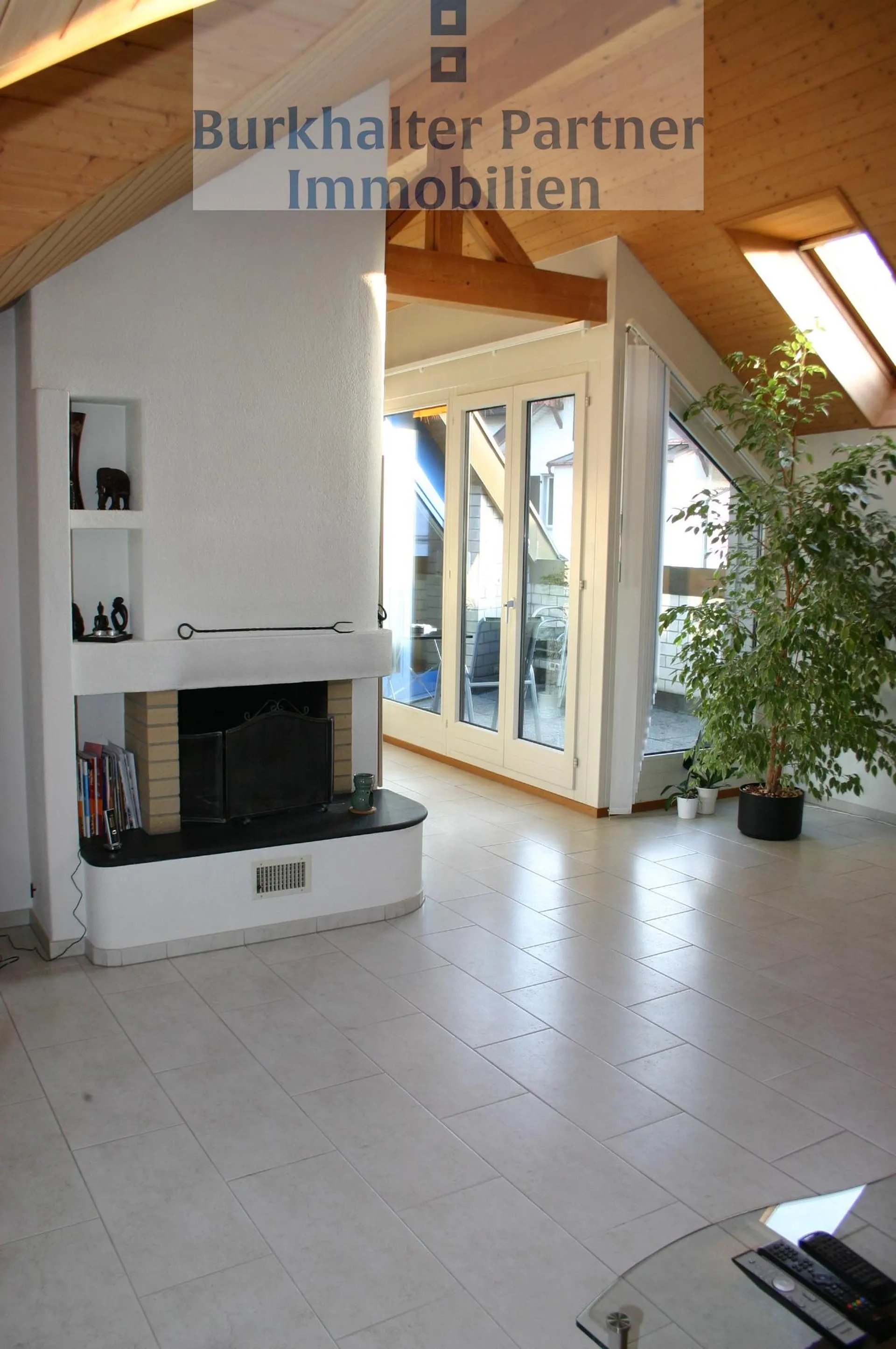 Schöne 3½-Zimmer-Dachwohnung im Länggass-Quartier mit Charme