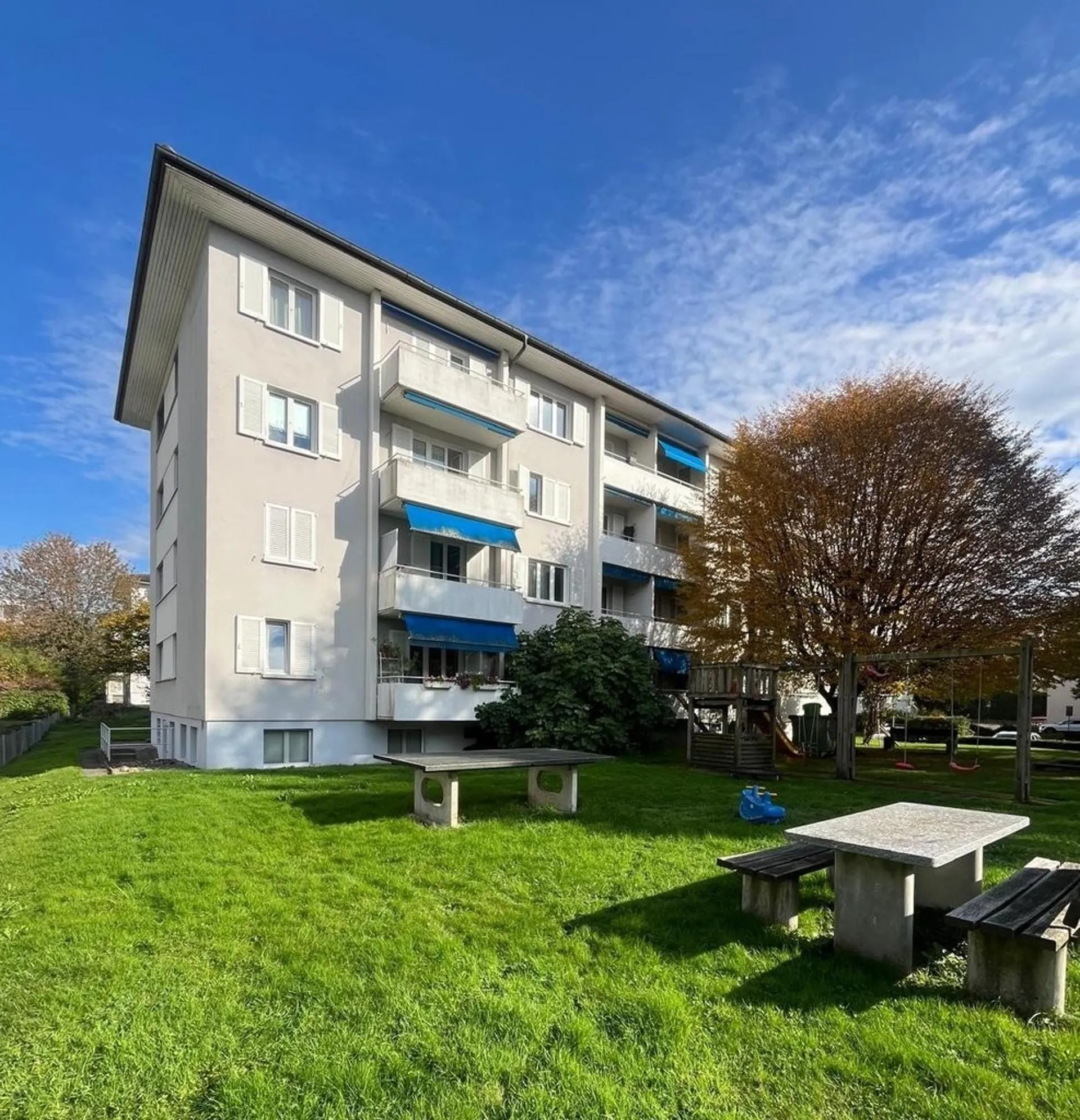 4.0-Zimmerwohnung in Baar befristet zu vermieten