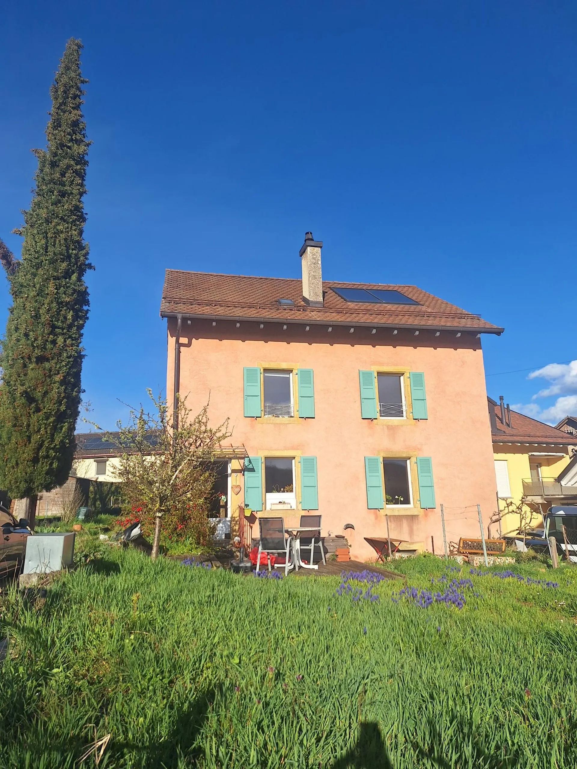 Charmante villa individuelle rénovée avec jardin et cachet ancien à La Sarraz