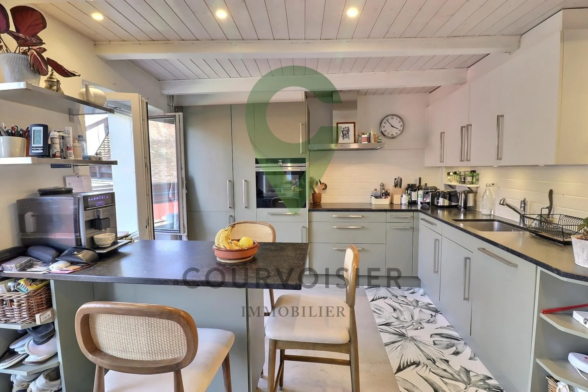 Duplex de 4,5 pièces avec locaux annexes de 52 m2
