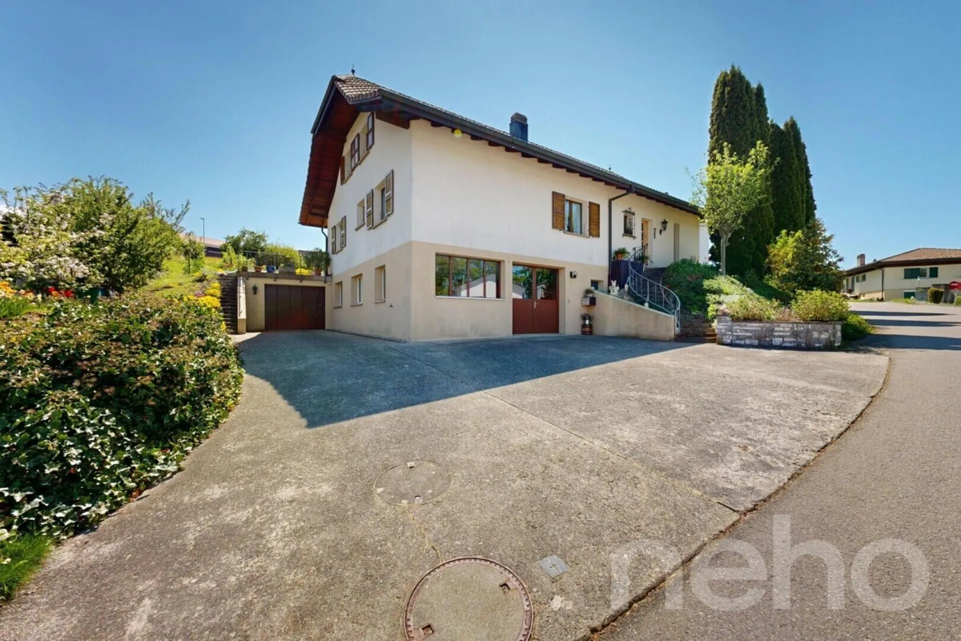 Grosszügiges Zuhause mit Werkstatt/Atelier und sonnigem Garten