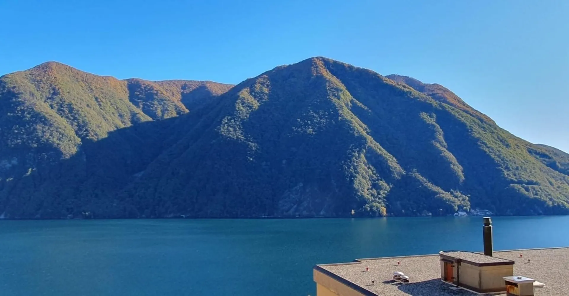 Splendida casa a schiera di 3.5 locali a Castagnola con vista panoramica