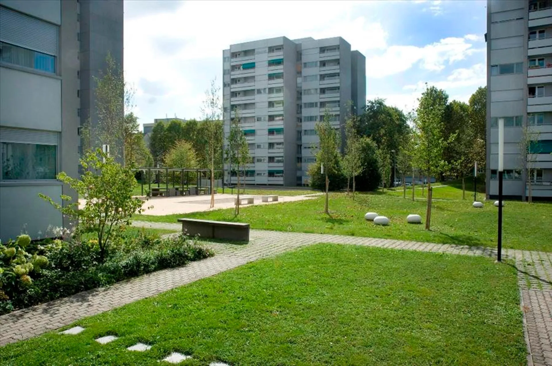 Wohnen Nähe Eglisee Schwimmbad und Badischer Bahnhof