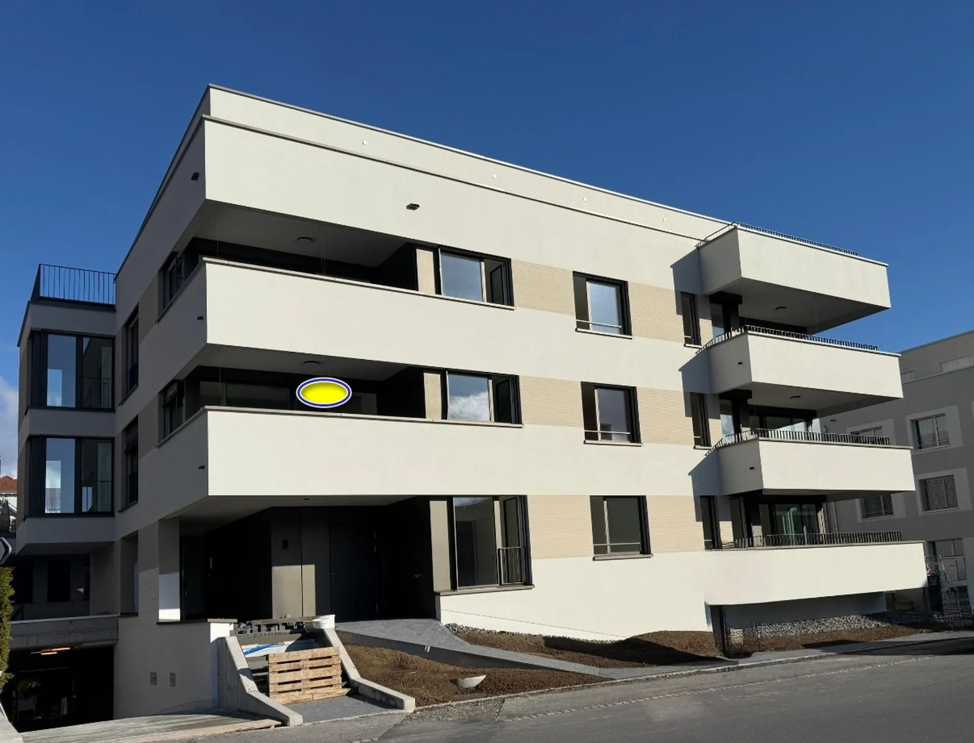 2.5 ZIMMERWOHNUNG 1. OBERGESCHOSS