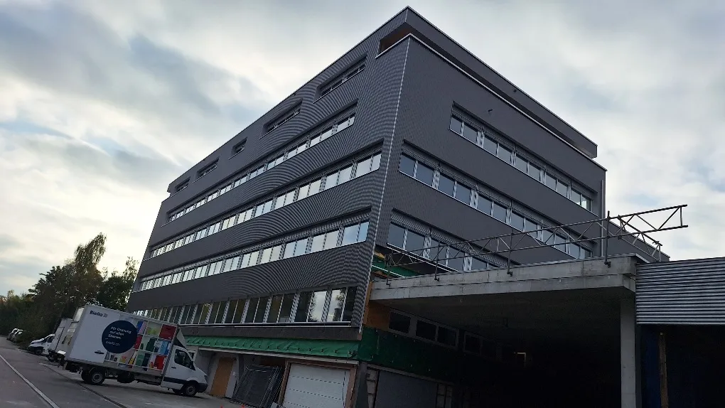 Moderne 5.5 Zimmer-Neubauwohnung