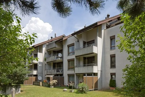 Grosszügige helle 2.5-Zimmer-Wohnung