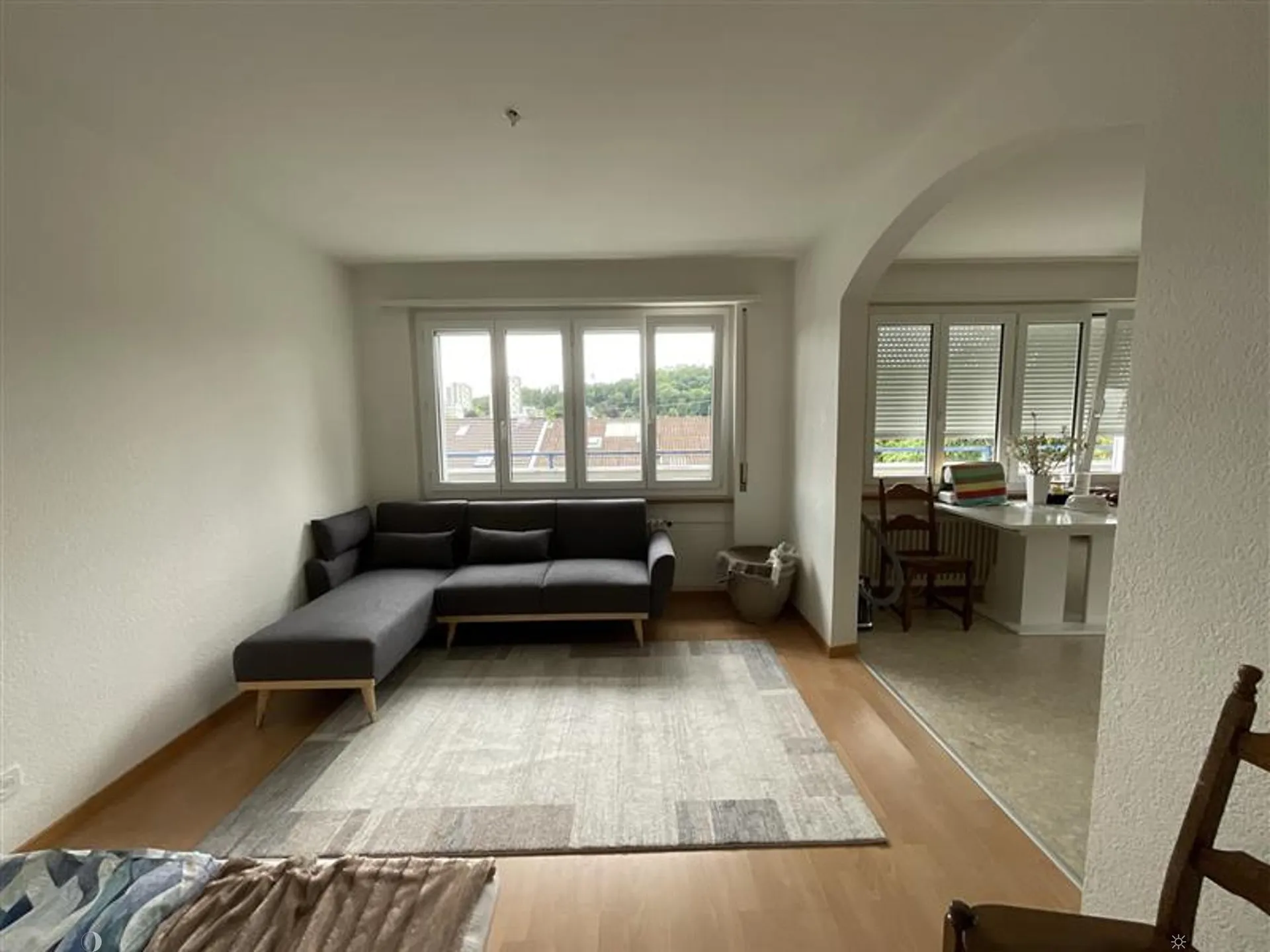 2.5-Zimmer-Dachwohnung mit Balkon und schöner Aussicht in Biel
