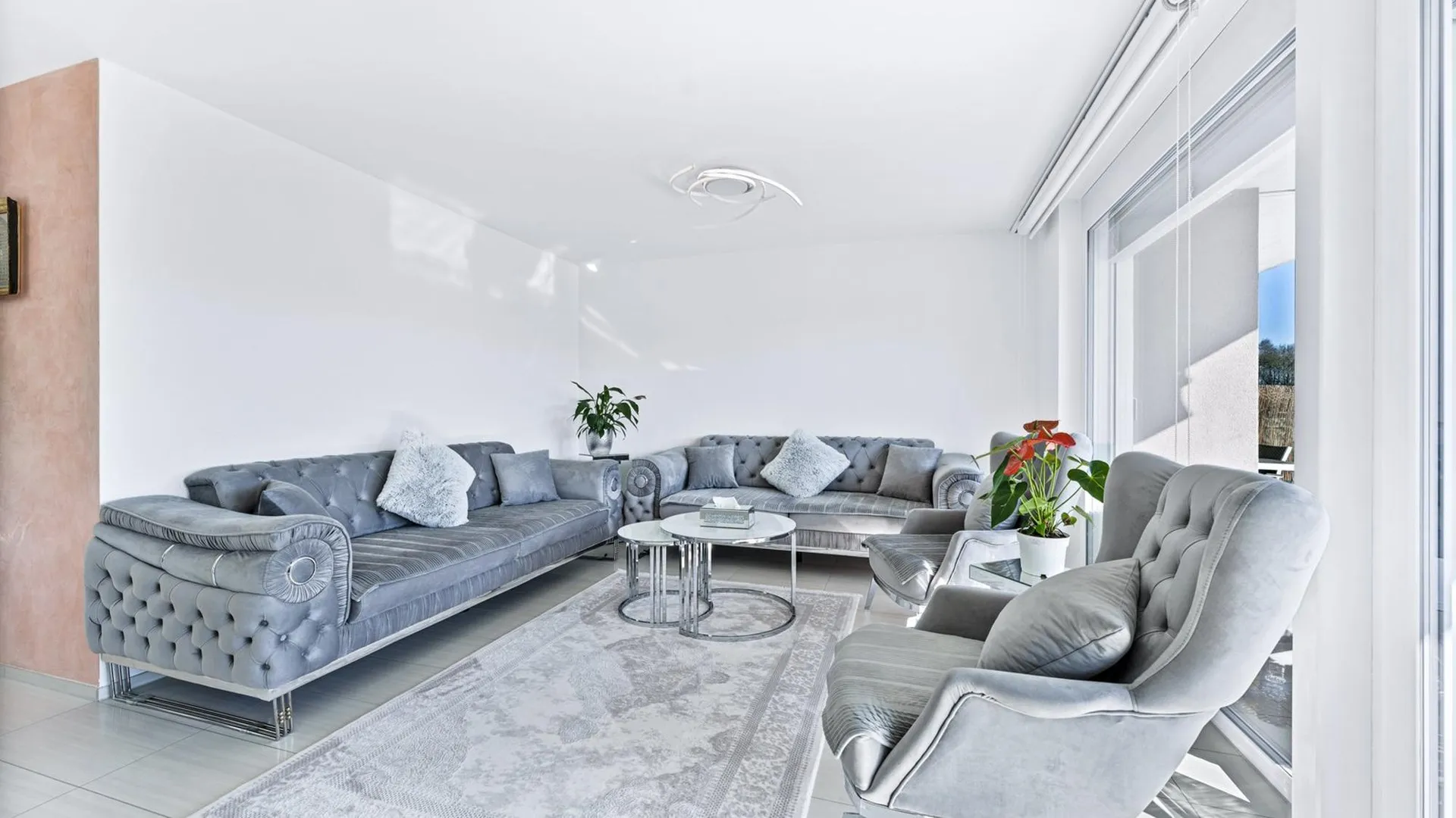 AgentSelly - Modernes Zuhause zum Wohlfühlen
