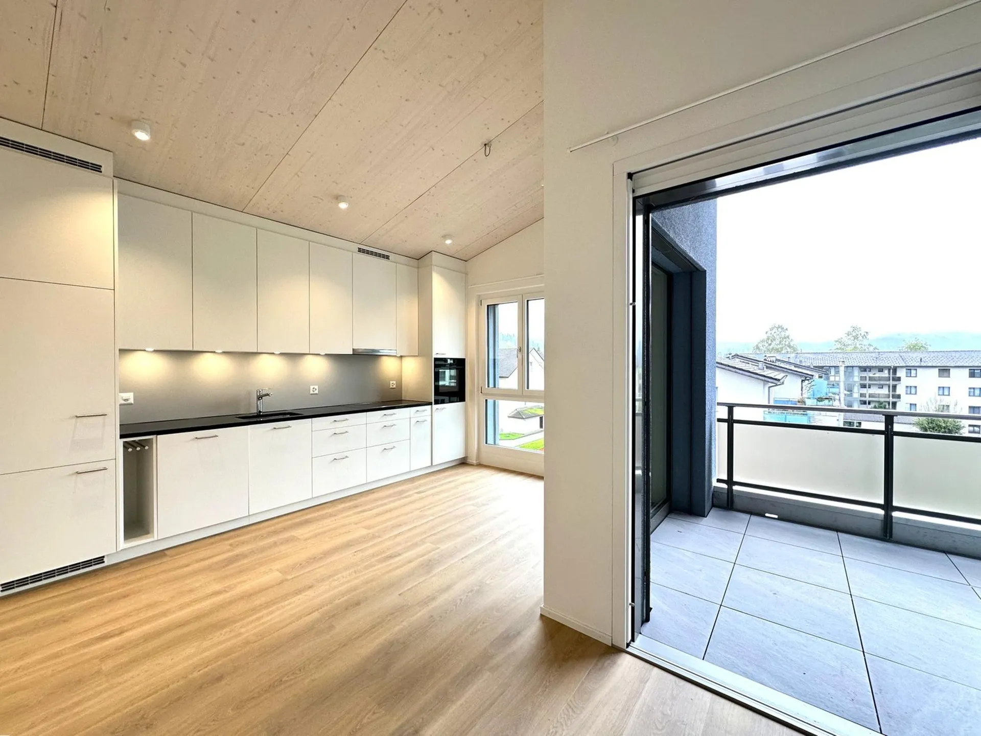 Neu erstellte  2½ Zimmer Dachwohnung im Zuge der Aufstockung