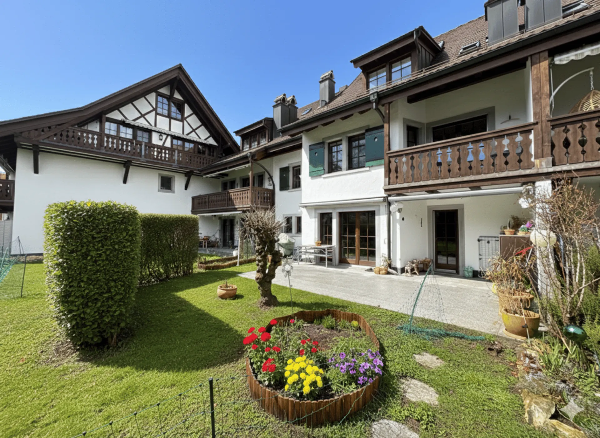 Charmantes Gartenparadies mit Wohlfühlgarantie