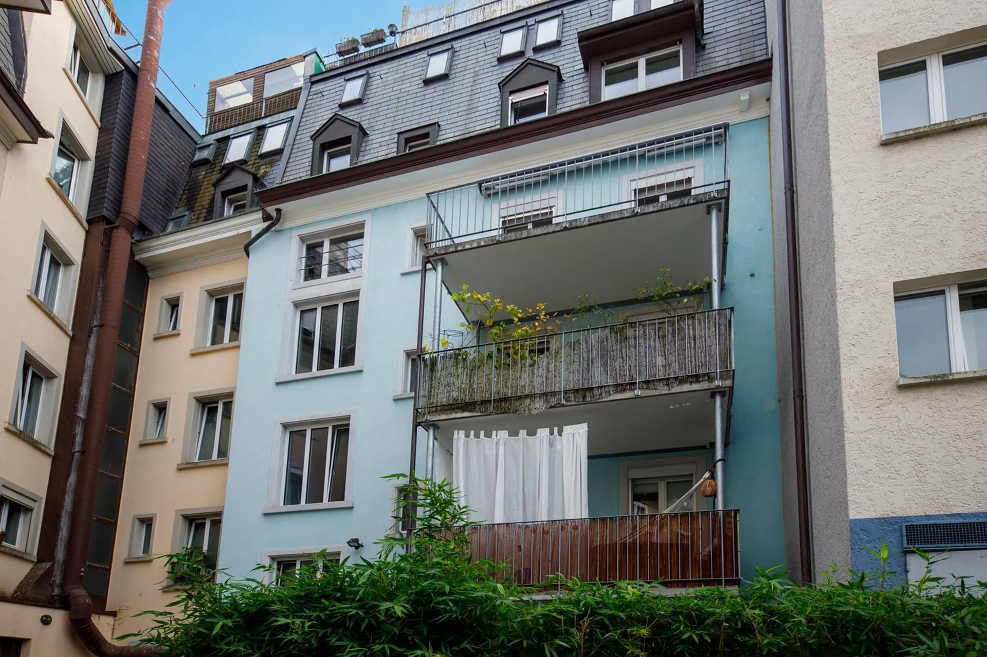 Seltene Gelegenheit: MFH beim Goldbrunnenplatz