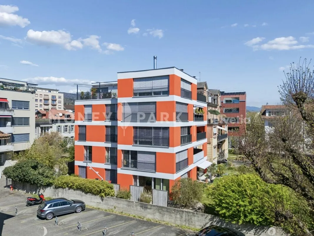 Grand appartement lumineux de 6.5-pièces