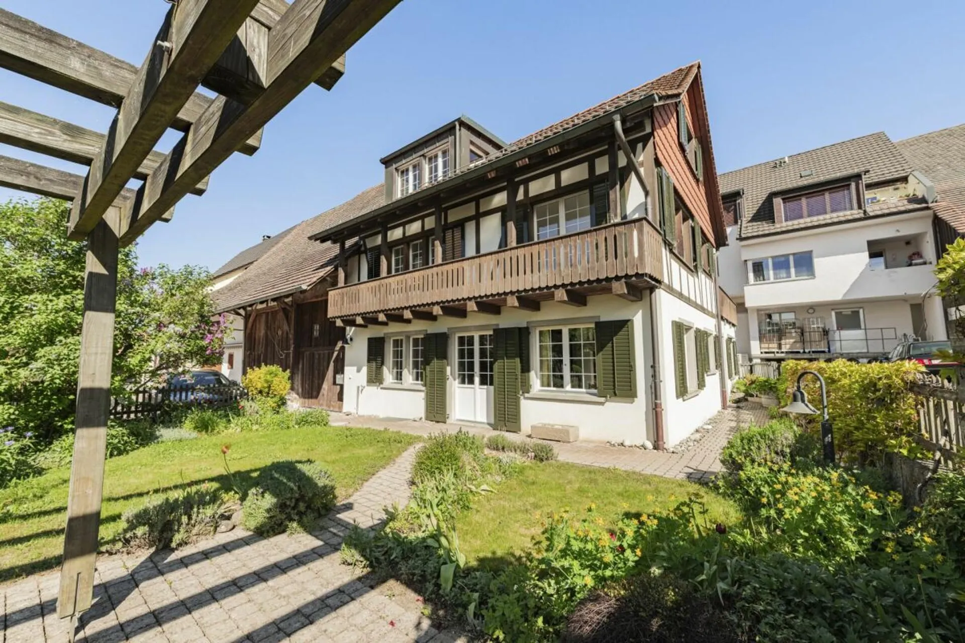 TRAUMHAUS FÜR IHRE FAMILIE - INDIVIDUELLE NUTZUNGSMÖGLICHKEITEN &  VIELE EXTRAS
