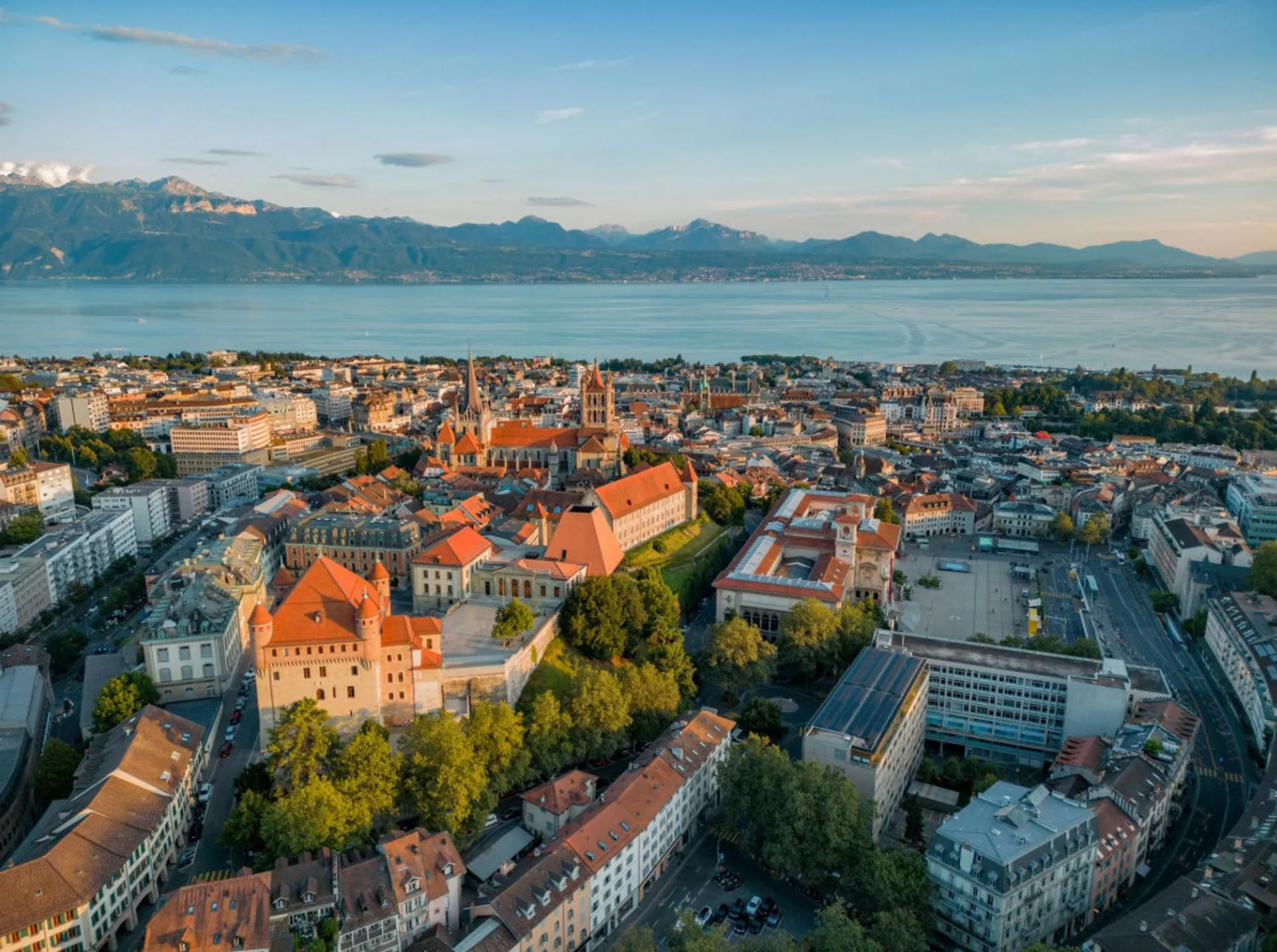 Immeuble de rendement au cur de Lausanne  Opportunité rare à fort potentiel