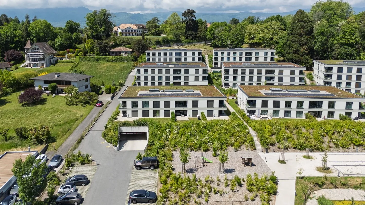 Places de parc pour handicapés dans un parking souterrain - L'Orangerie