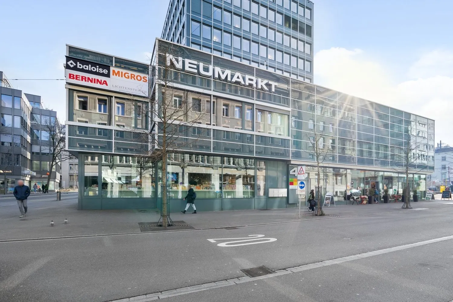Büro im (Einkaufs-)Zentrum von St.Gallen