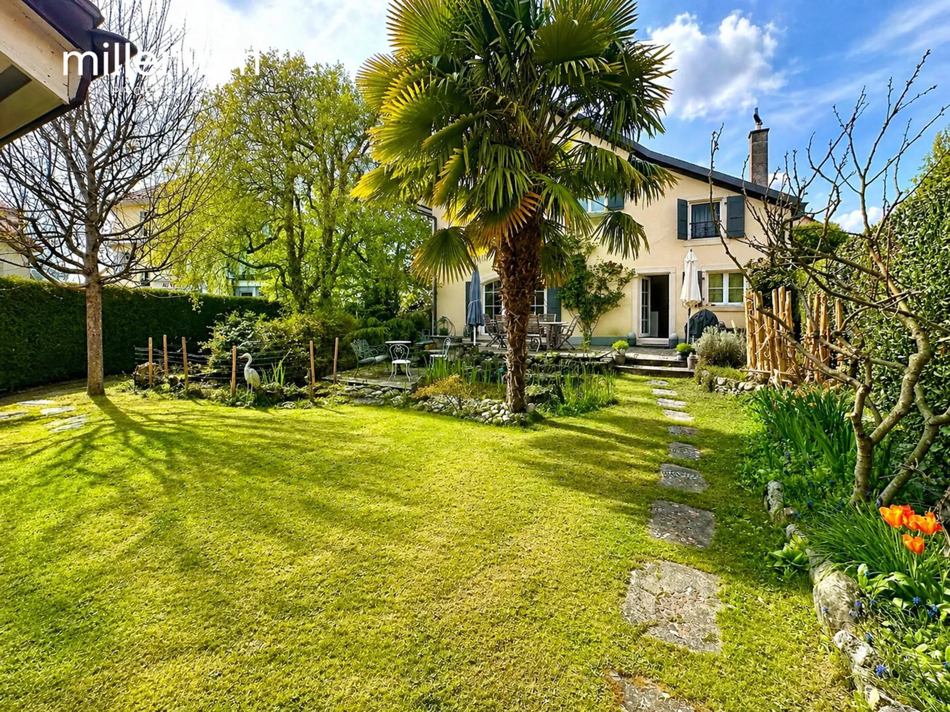 Magnifique duplex meublé à deux pas du lac à Buchillion