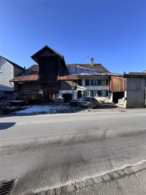 Grandcour, zu verkaufen, Dorfhaus zu renovieren, großes Potenzial!