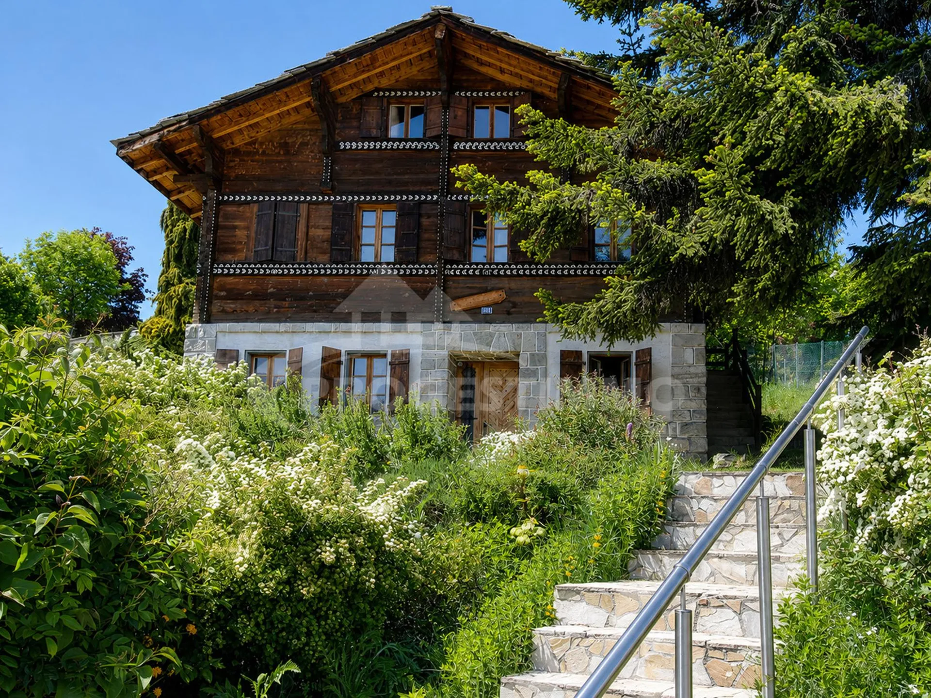 UN JOYAU AU COEUR DE LA NATURE