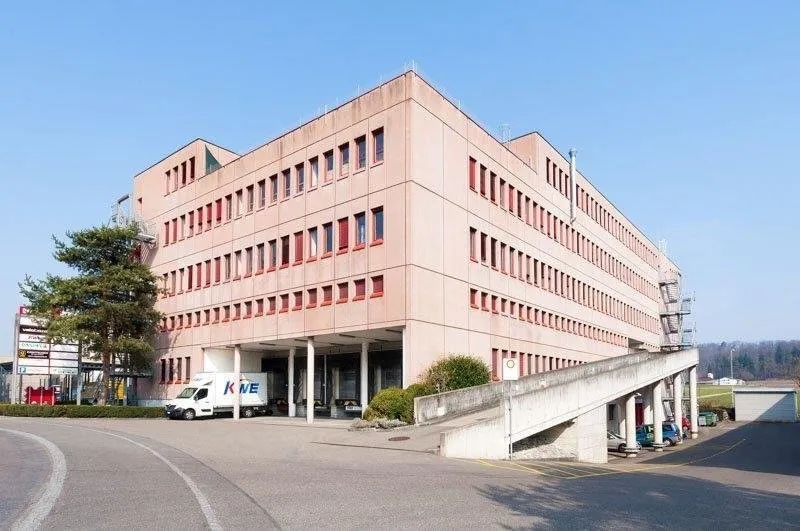 Geschützter Doppelabstellplatz ab sofort zu vermieten!