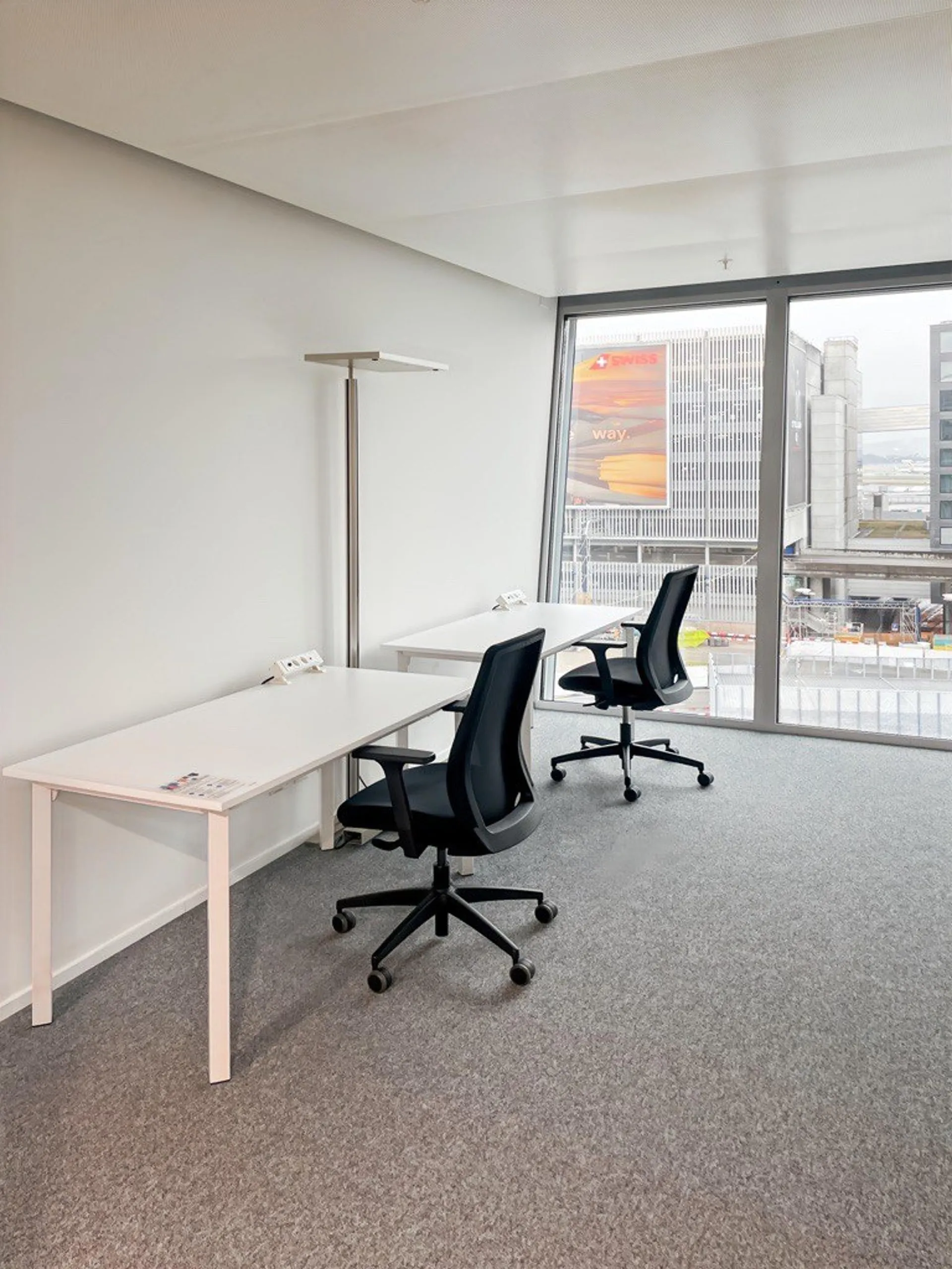 Voll ausgestattete private Büroräume für dich und dein Team in Spaces Ambassador House