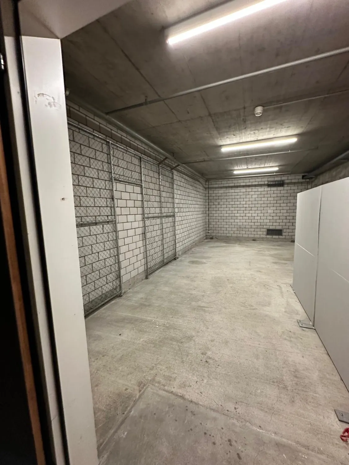 ZU VERMIETEN - Gewerbefläche 95.50 m²