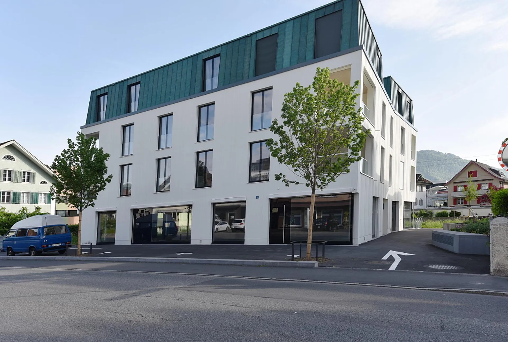 Einstellhallenparkplatz zentral