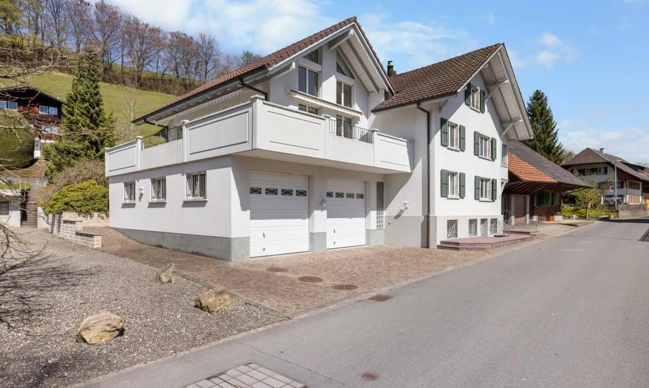 Stilvolles Mehrgenerationenhaus mit Terrasse und viel Privatsphäre