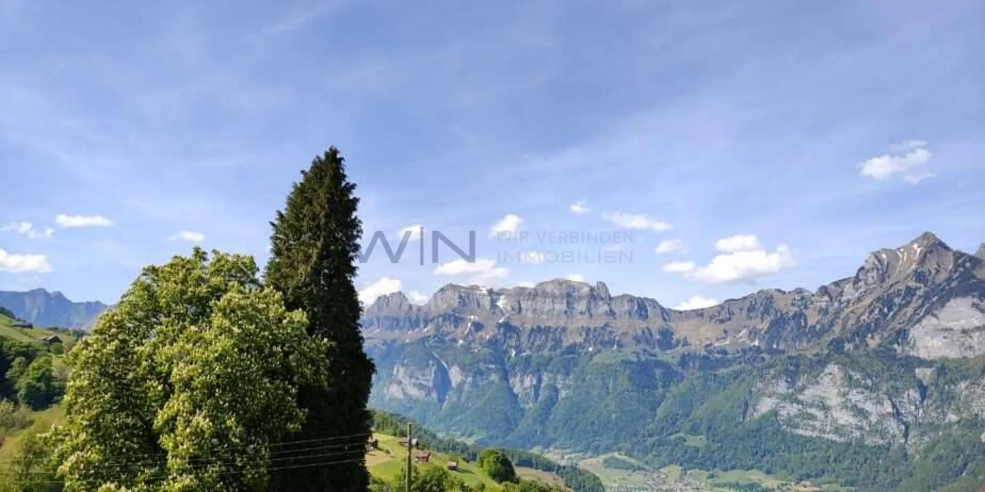 Alpenpanorama pur. Unverbauter Wohntraum.