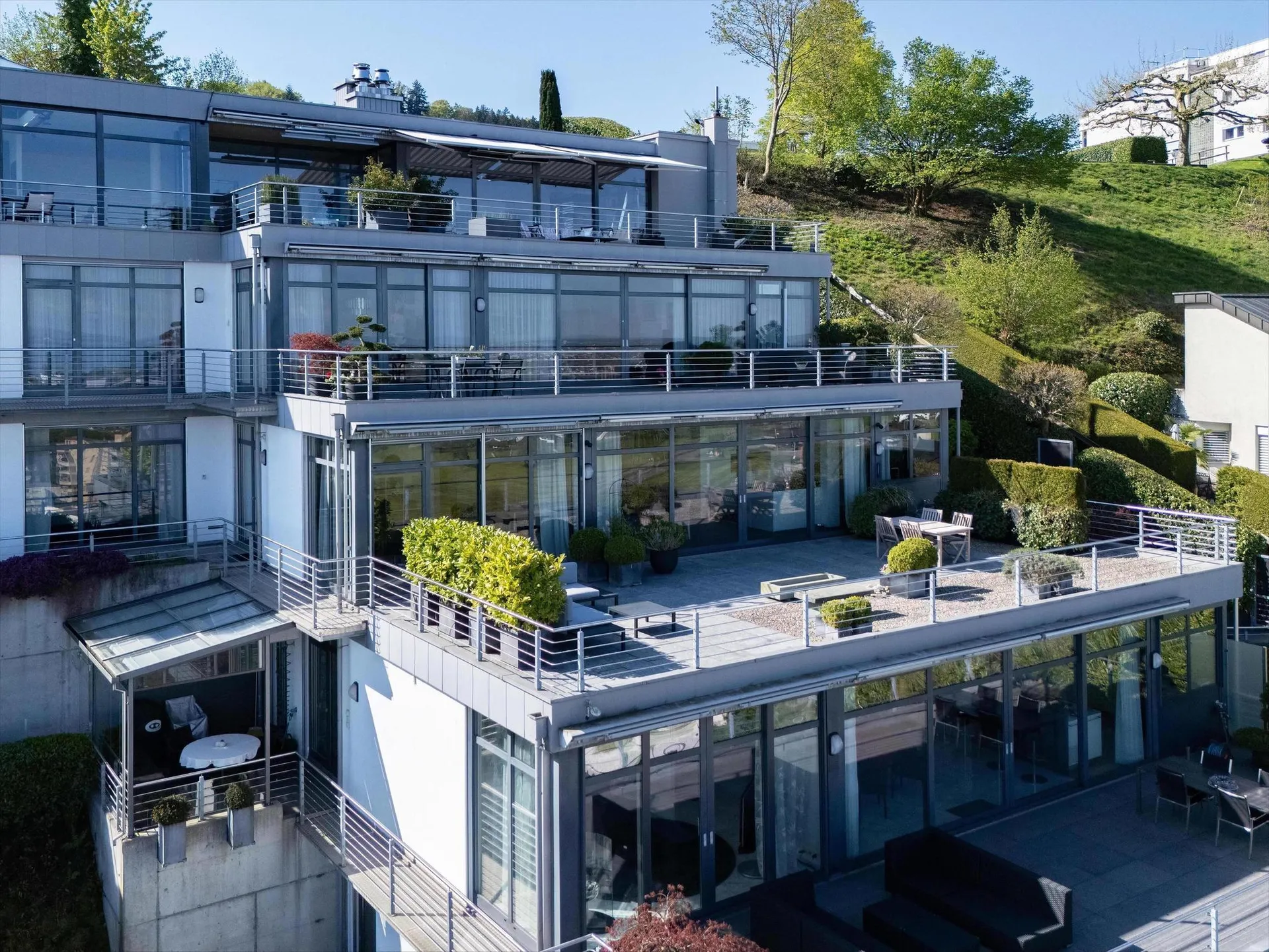 Terrassenhaus mit traumhafter Seesicht oberhalb des Bodensees