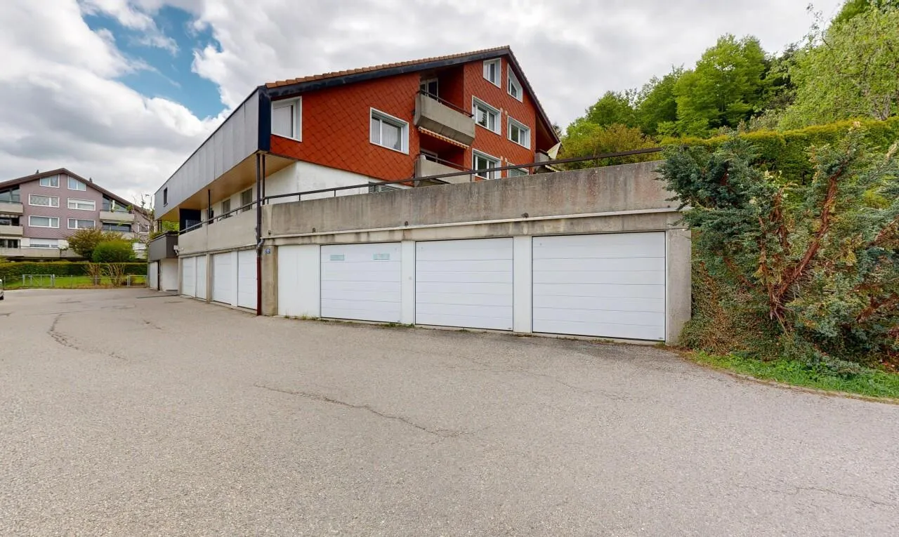 Appartement familial de 5,5 pièces et 157 m² avec cheminée et garage