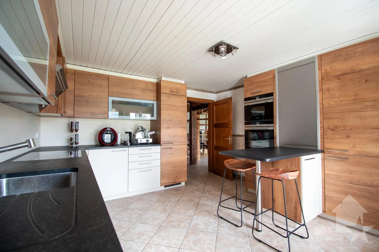 Troistorrents, chalet individuel de 6.5 pièces avec vue