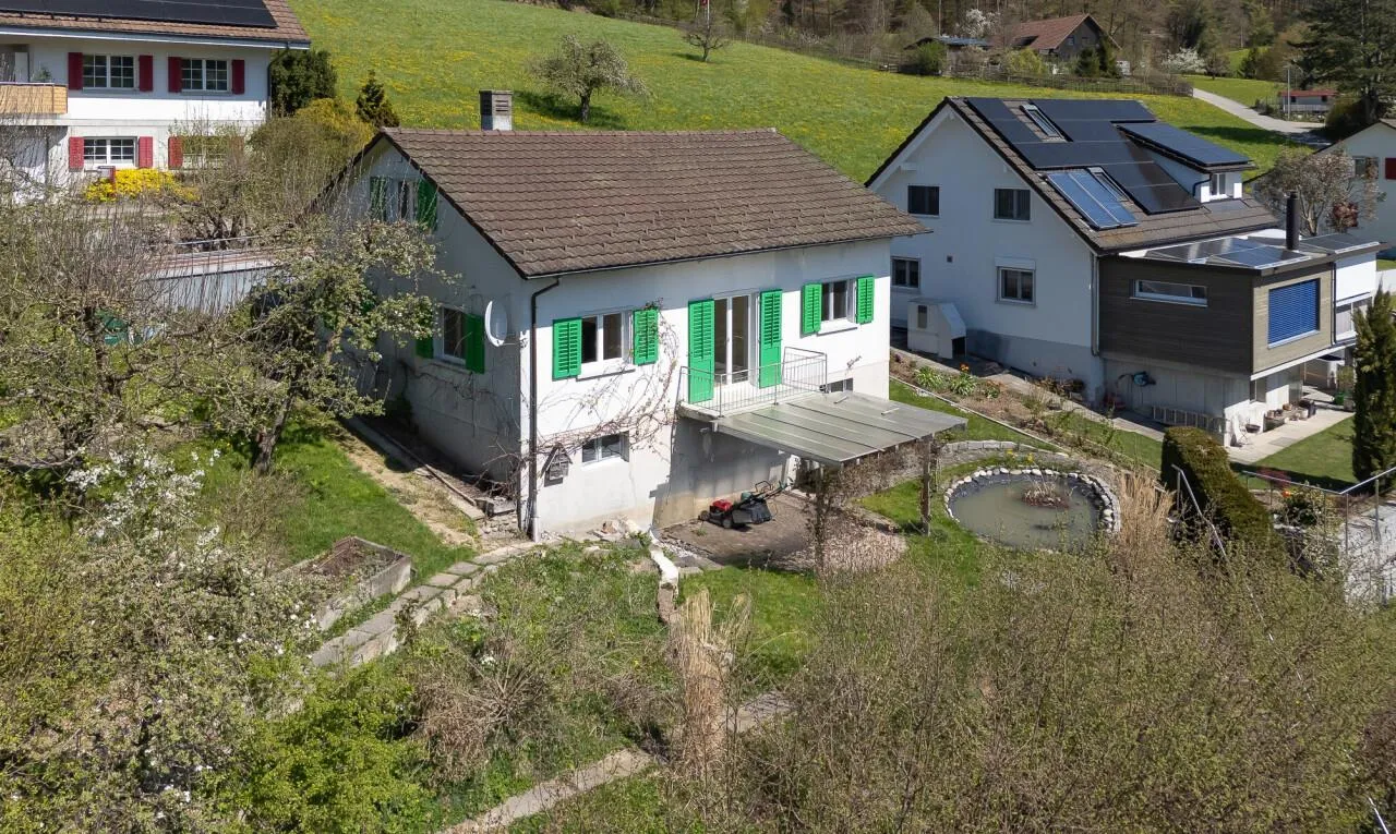 Ruhiges Einfamilienhaus für eine Gegenwart mit Zukunft