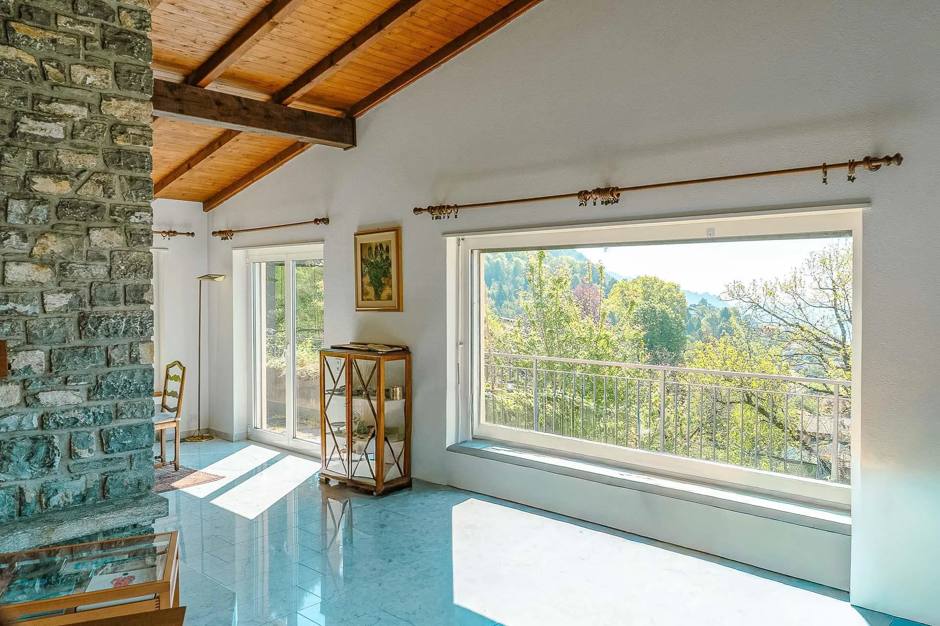 Casa unifamiliare con piscina a Sagno