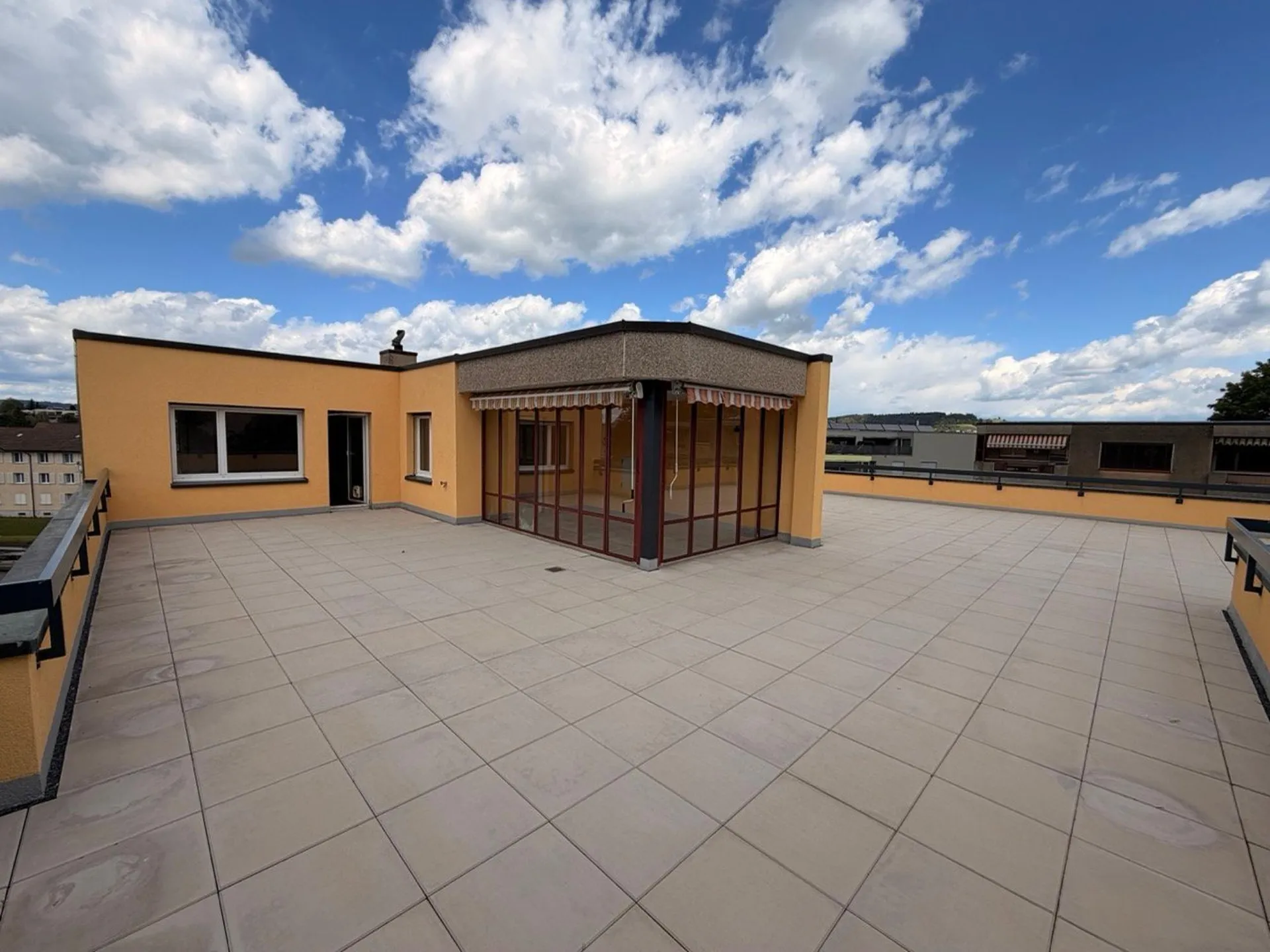 Geräumige 5.5-Zimmer-Terrassenwohnung im 4. OG in Sirnach