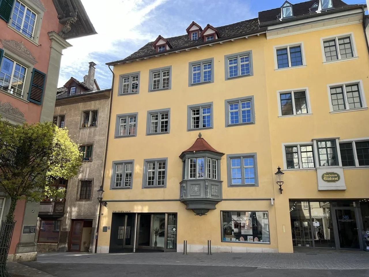Einzigartige Altstadtwohnung mit 30 m² Innenhof-Terrasse