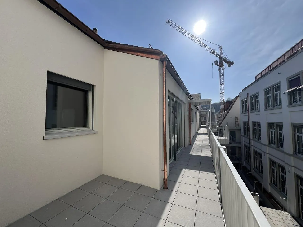 Moderne 3.5-Zimmer Neubau-Wohnung mit toller Terrasse