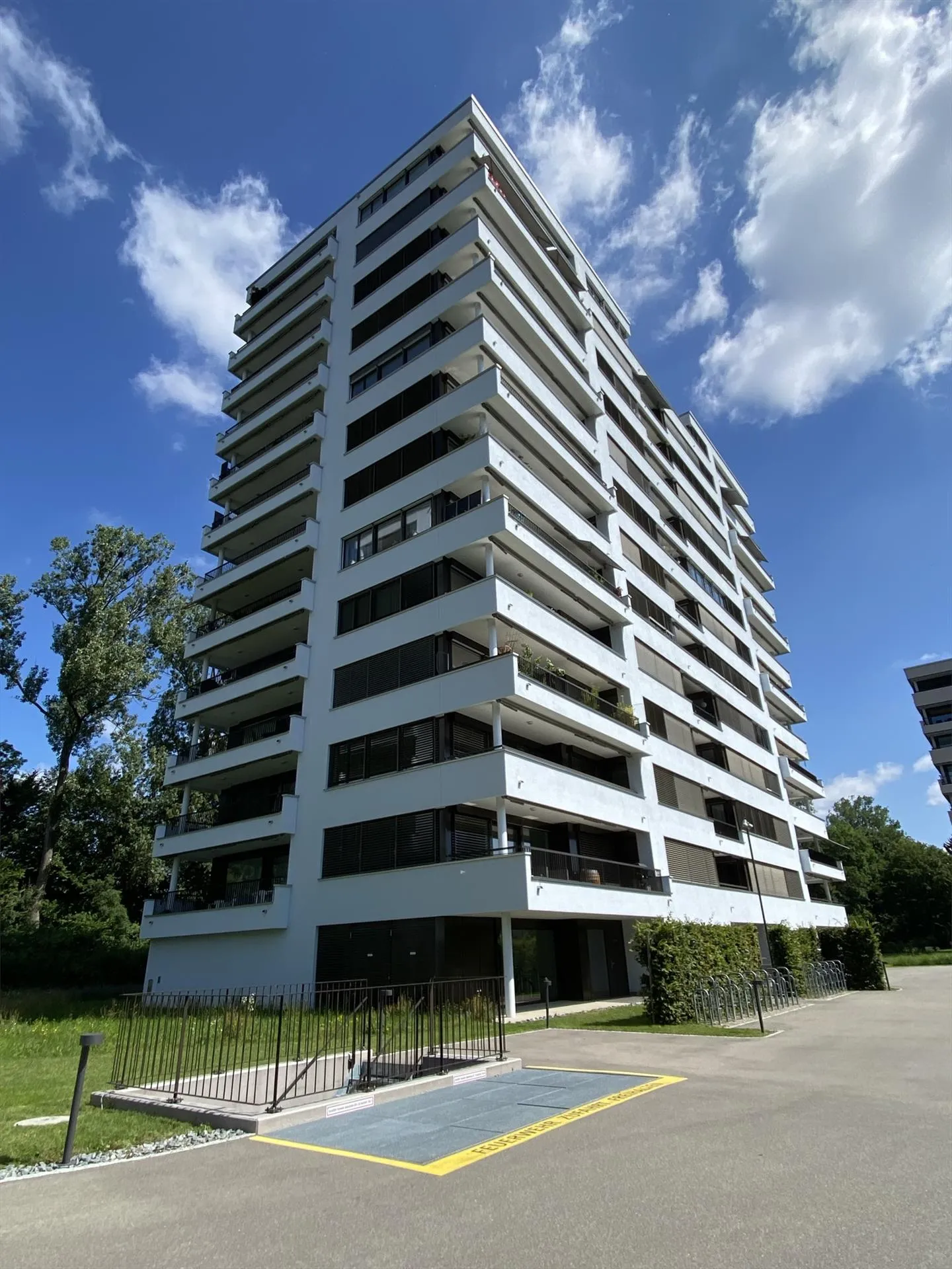 Attraktive 3.5 Zimmerwohnung Nähe Bachgraben