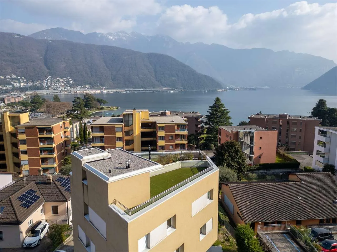 Melide -  moderno 4.5 loc. con vista lago e roof-top