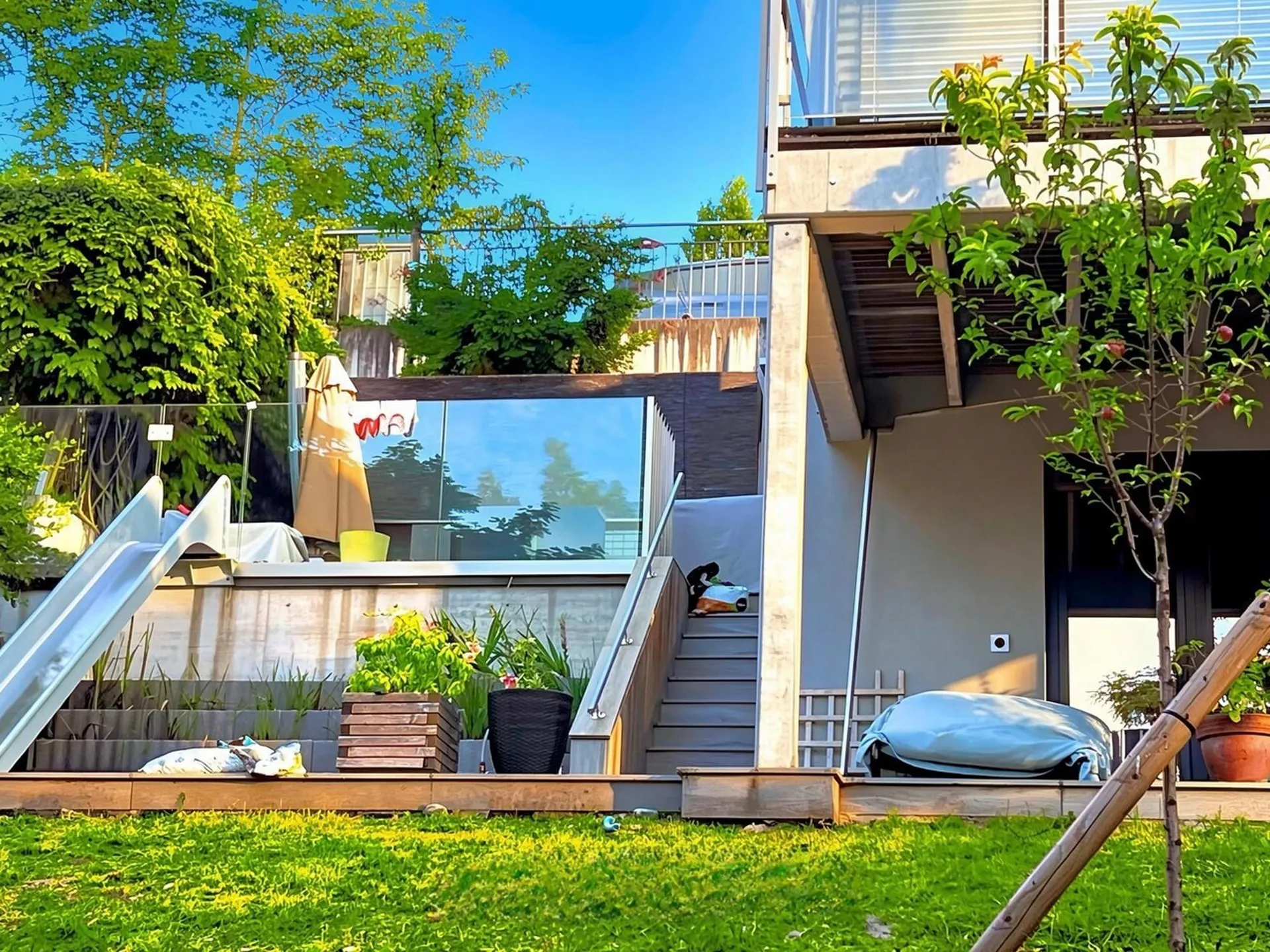 Jolie villa contigüe à Aïre