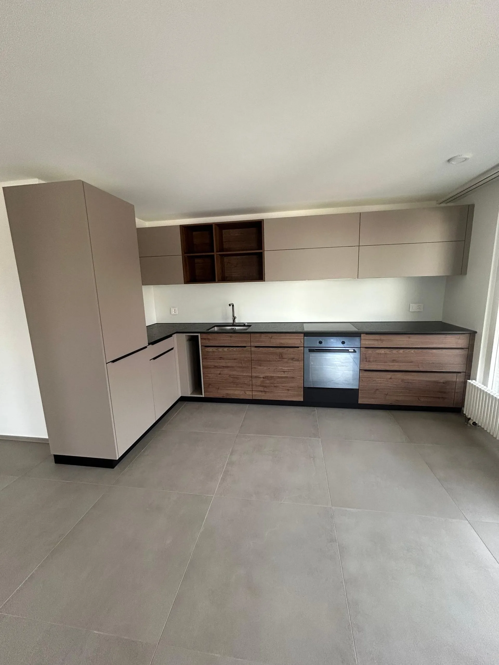 frisch sanierte 4.5-Zimmer-Wohnung mit Balkon im Herzen von Belp