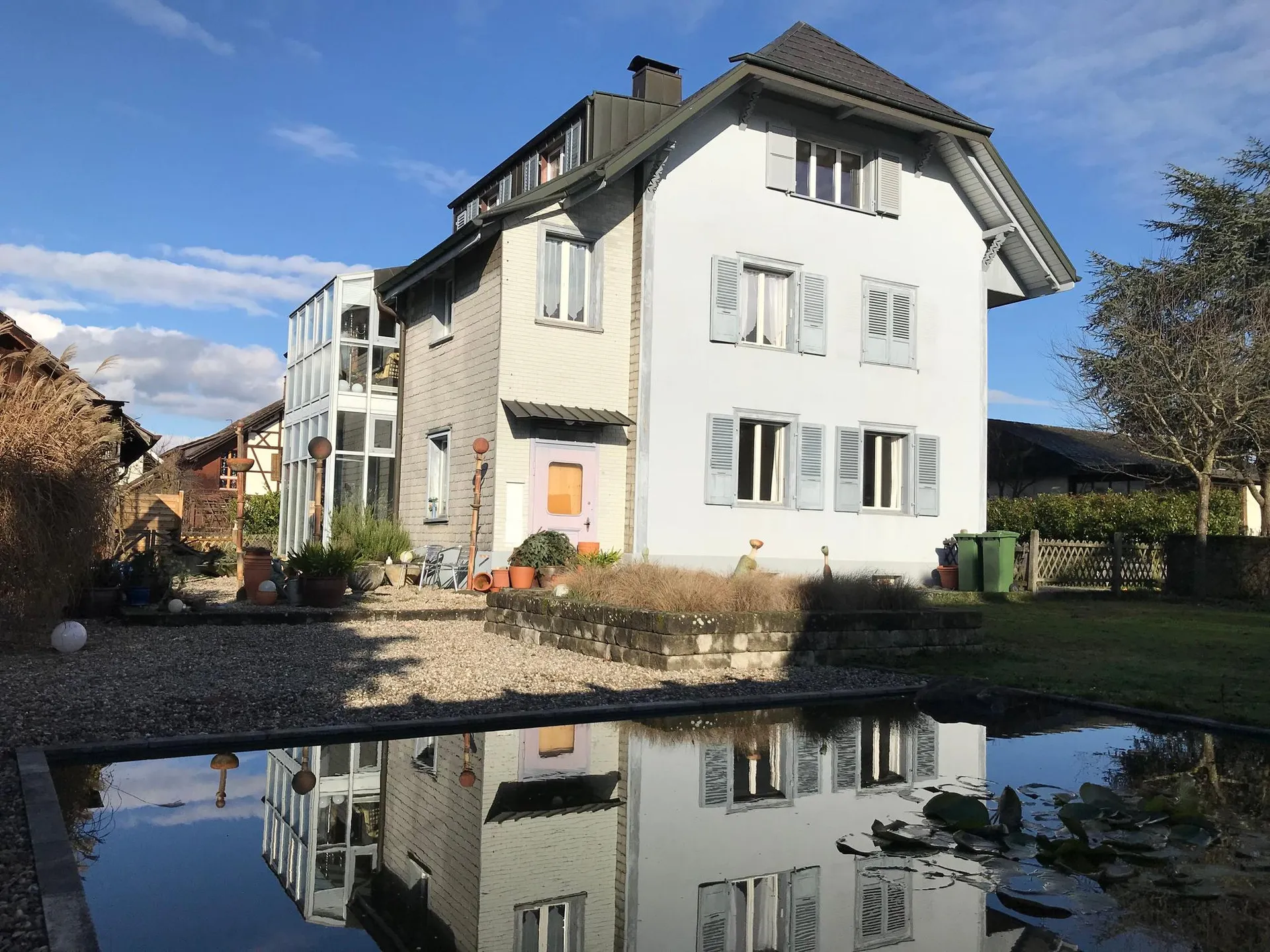 Gemütliche 3-Zimmer-Dachwohnung mit Fernsicht in Herzogenbuchsee