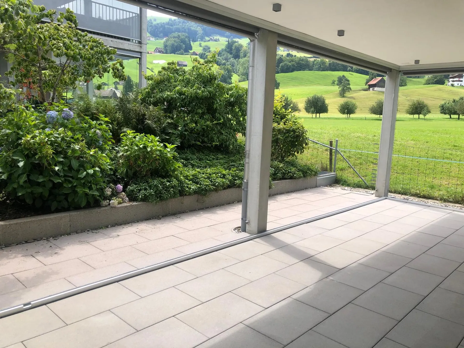 Modernes Wohnen mit Blick ins Grüne