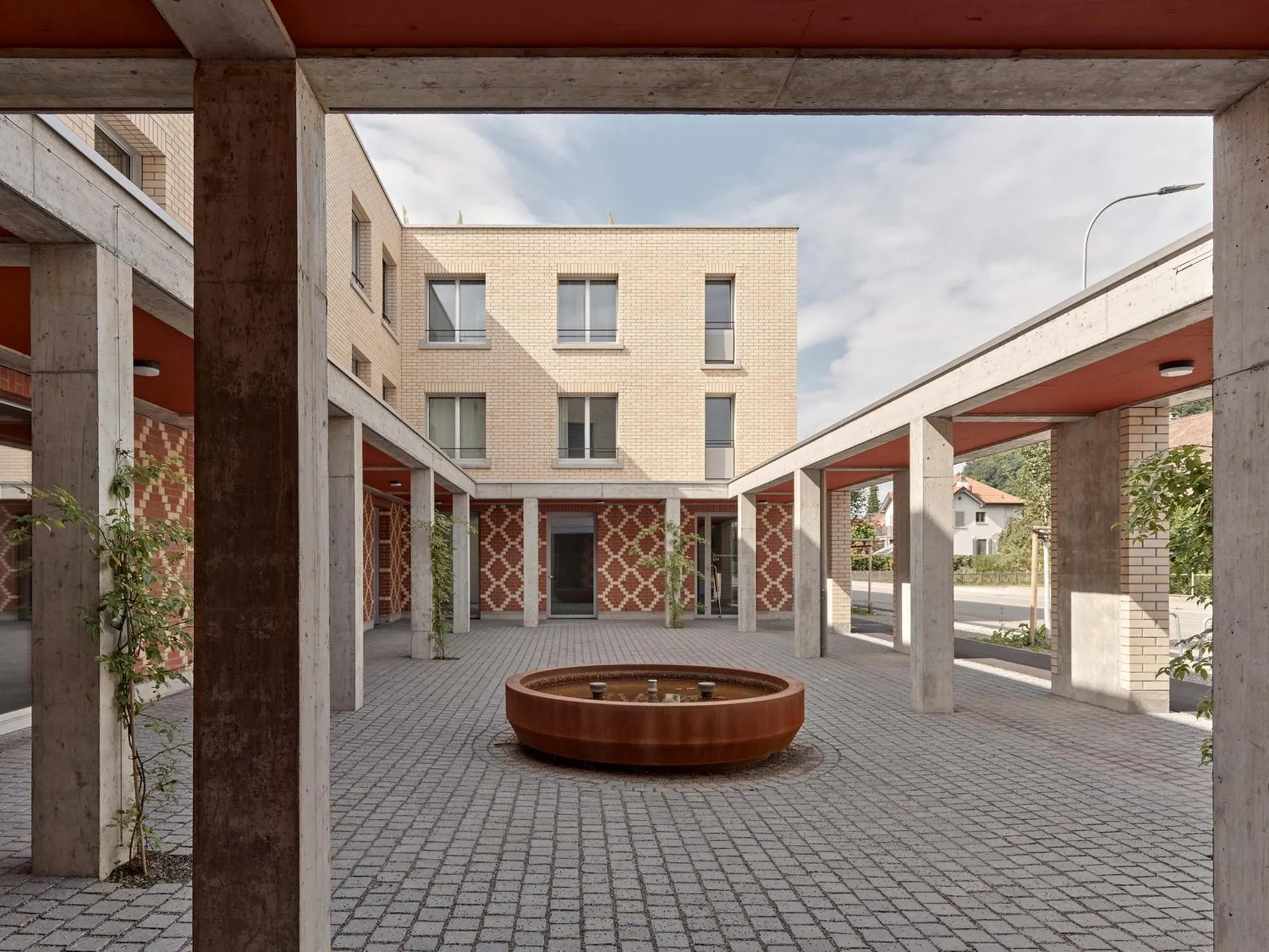 Moderne 4.5-Zimmer-Wohnung mit Balkon in Brugg