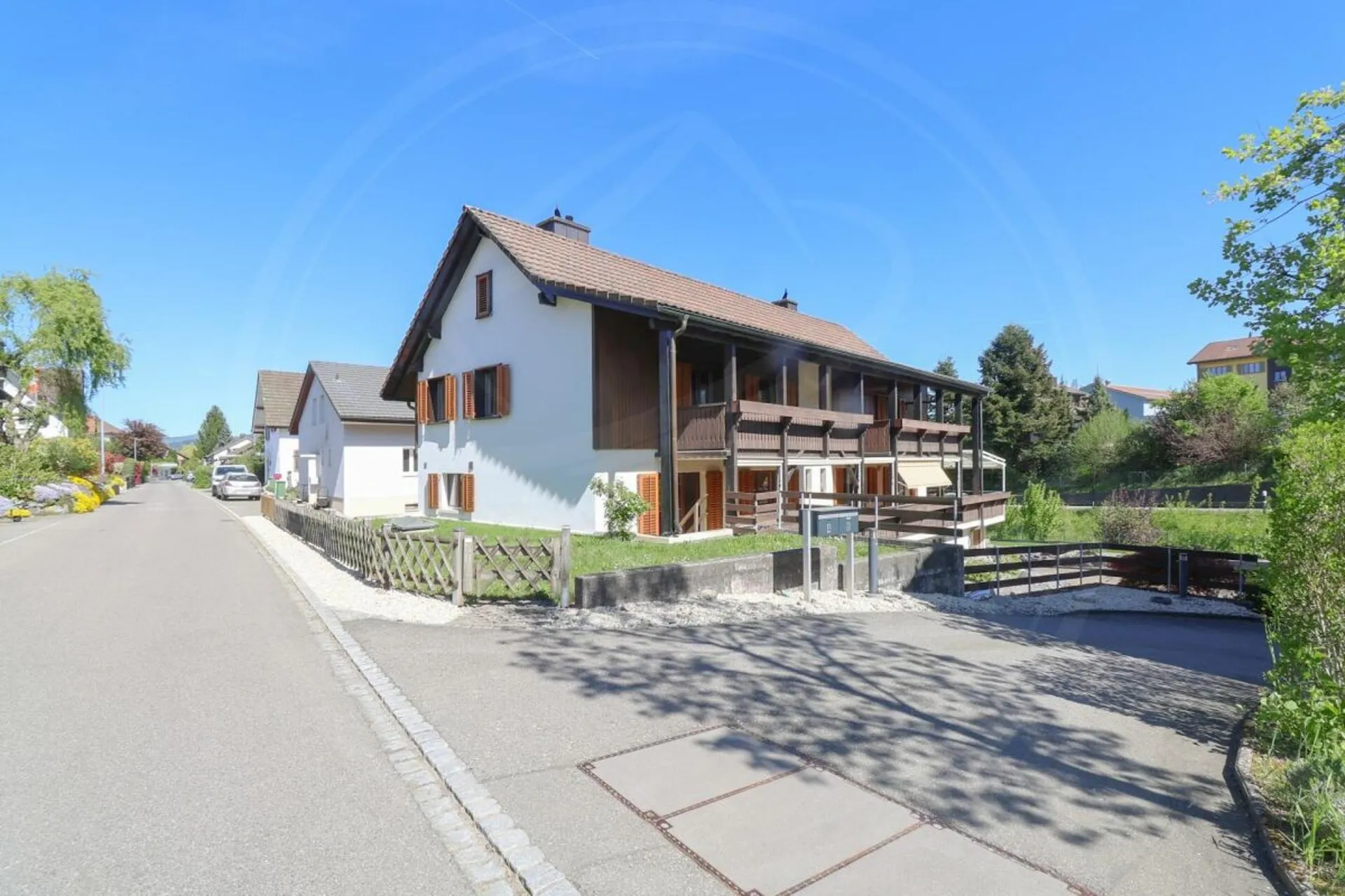 Charmantes 6½-Zimmer-Haus mit viel Platz und rustikalem Flair in Wohlenschwil