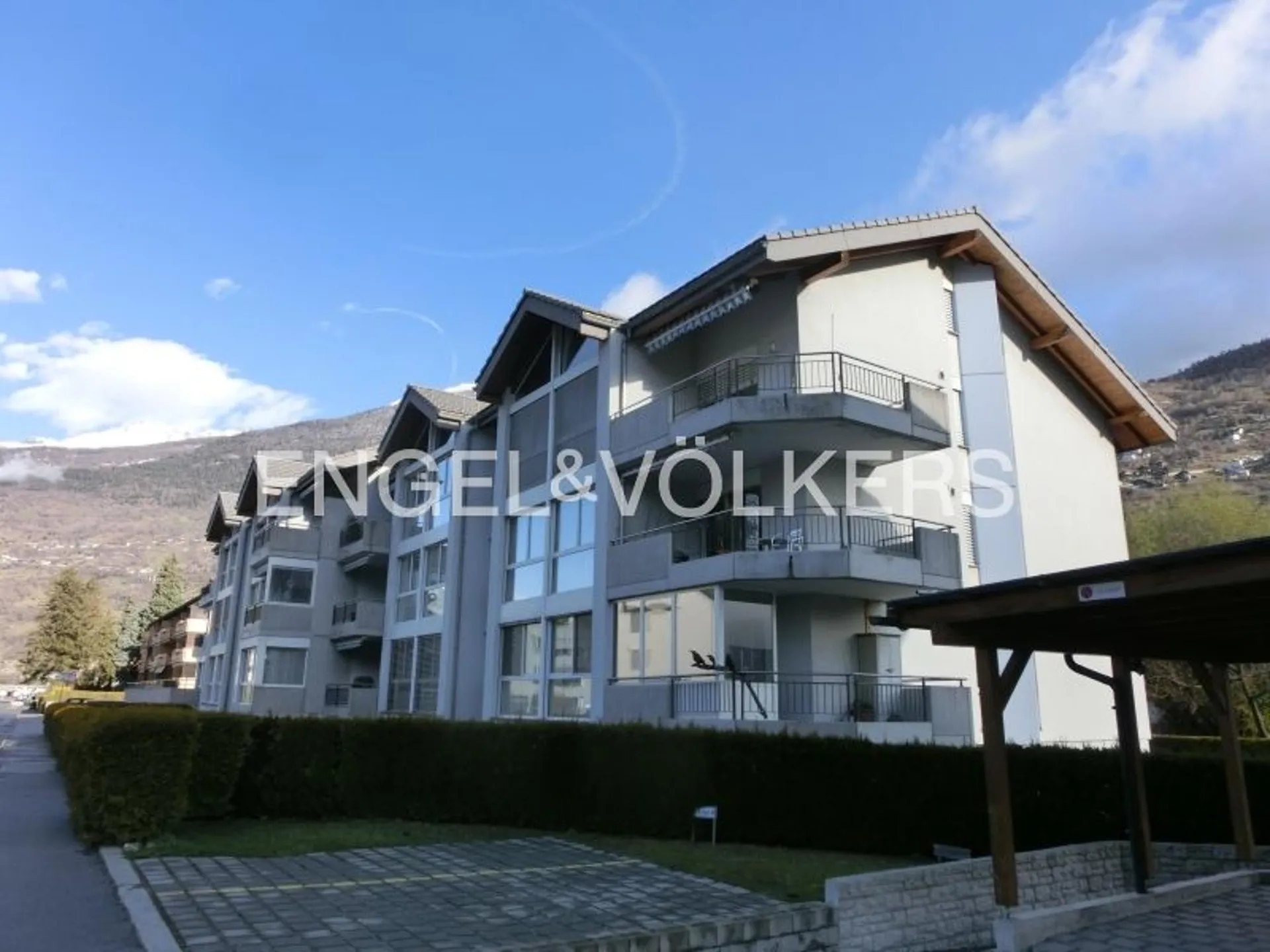 6.5-Zimmer-Duplex-Wohnung an bester Lage in Visp
