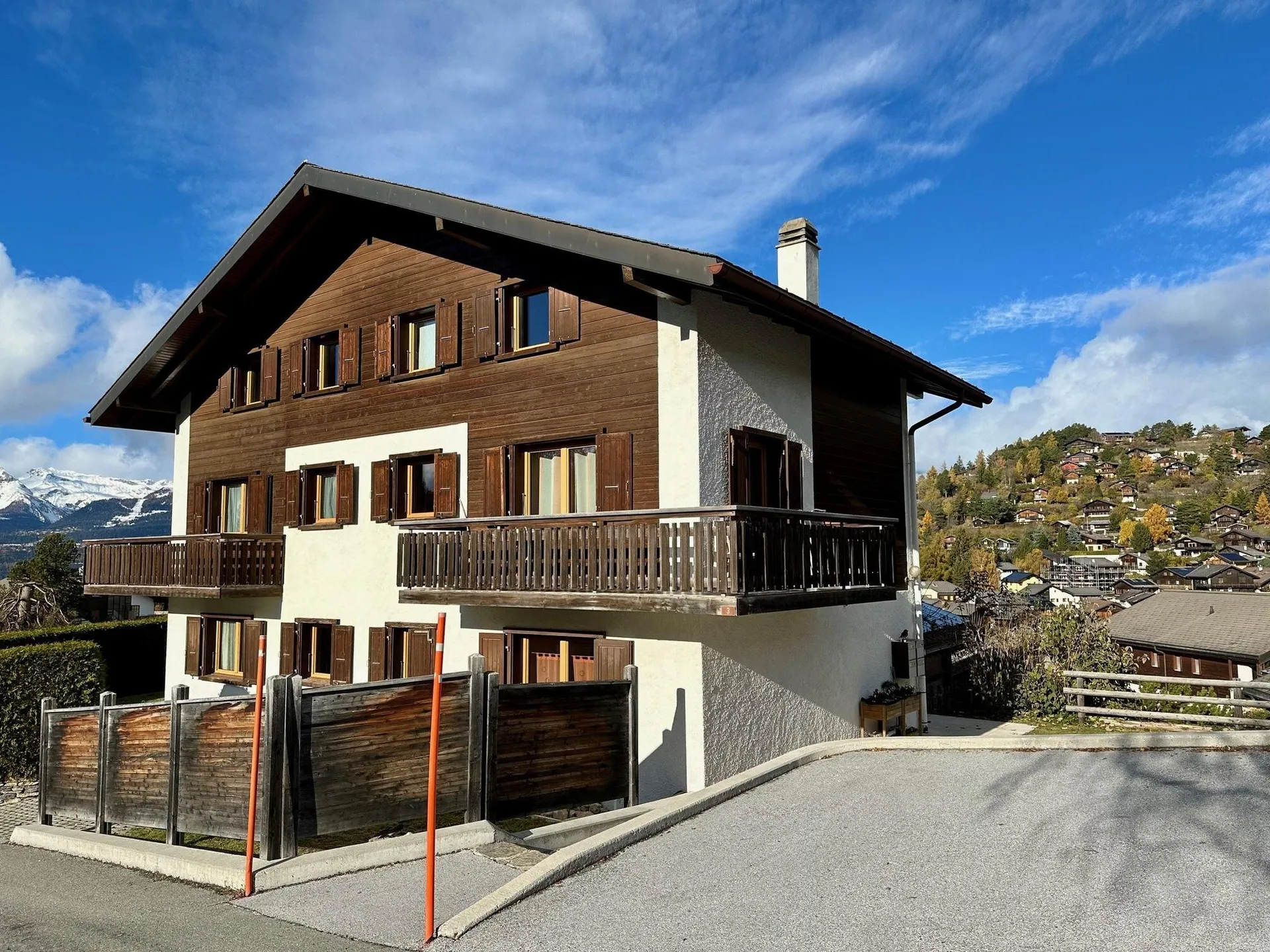 Location à l'année - Appartement 3 pc au rez avec jardin - libre