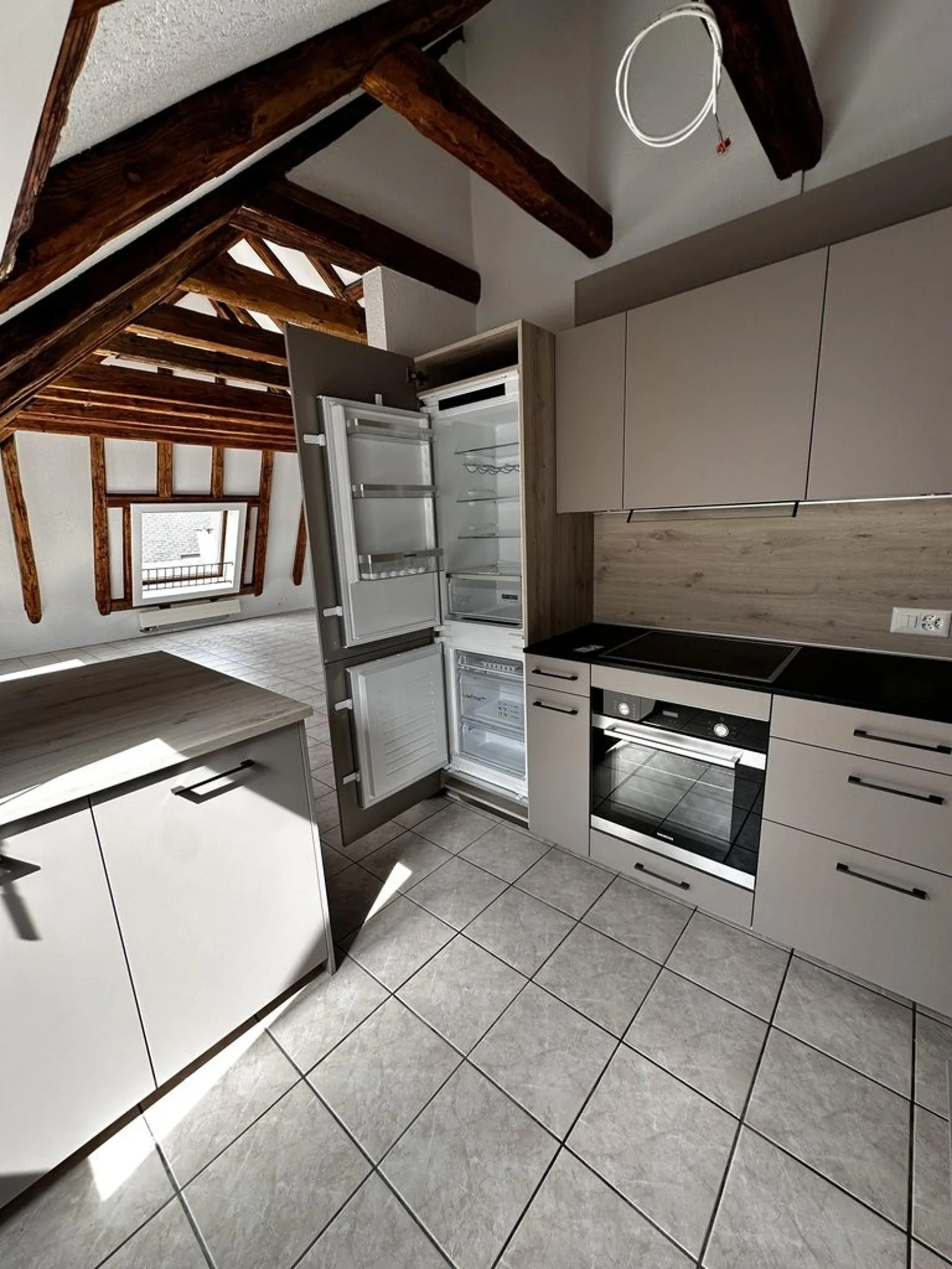 MAGNIFIQUE APPARTEMENT A LOUER AU CENTRE-VILLE