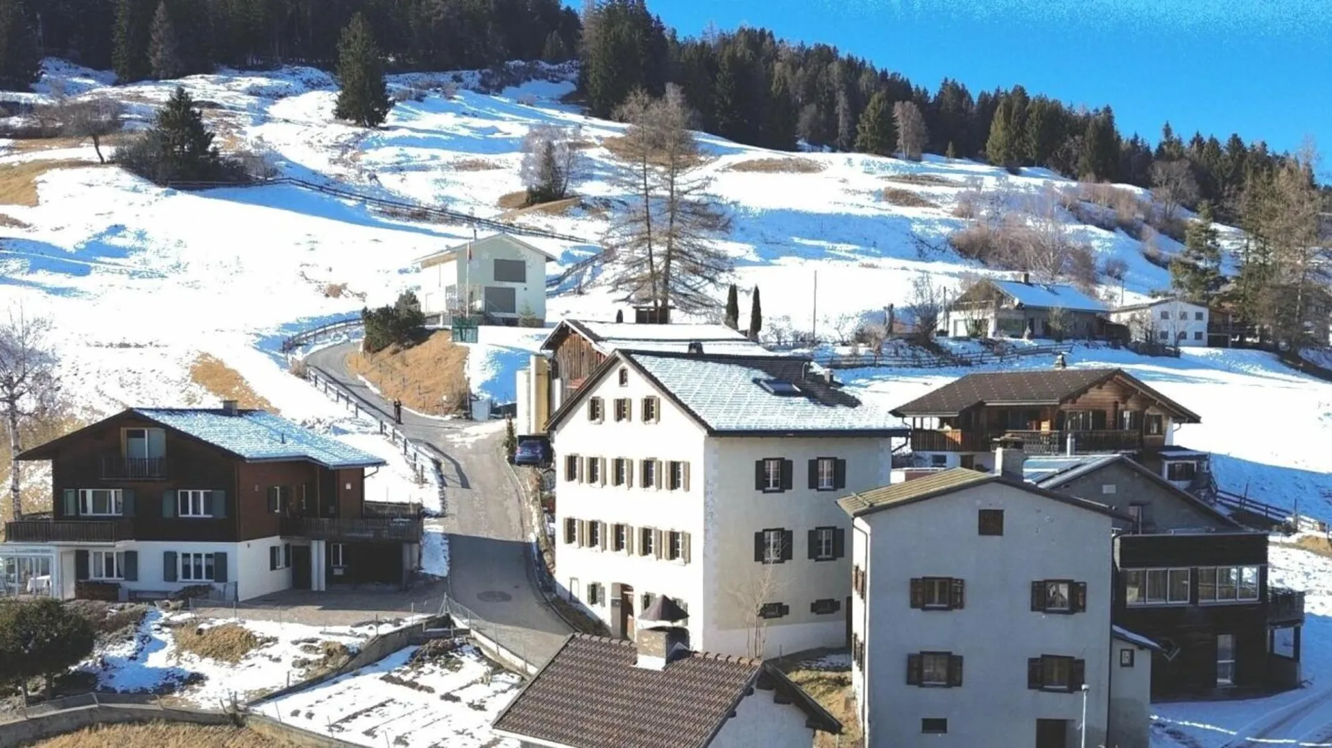 Mehrfamilienhaus mit 3 Wohnungen